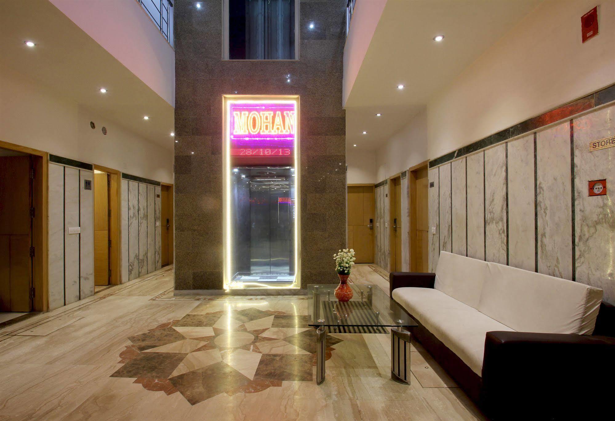 Hotel Mohan International Nuova Delhi Esterno foto
