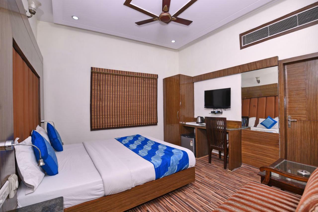 Hotel Mohan International Nuova Delhi Esterno foto
